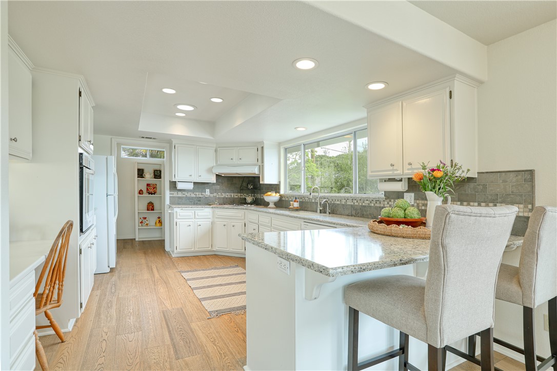 Detail Gallery Image 14 of 48 For 502 May St, Arroyo Grande,  CA 93420 - 4 Beds | 2/1 Baths