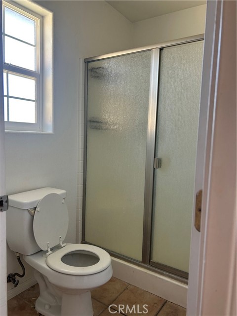 Detail Gallery Image 6 of 12 For 1301 W Willow, Ridgecrest,  CA 93555 - 3 Beds | 2 Baths