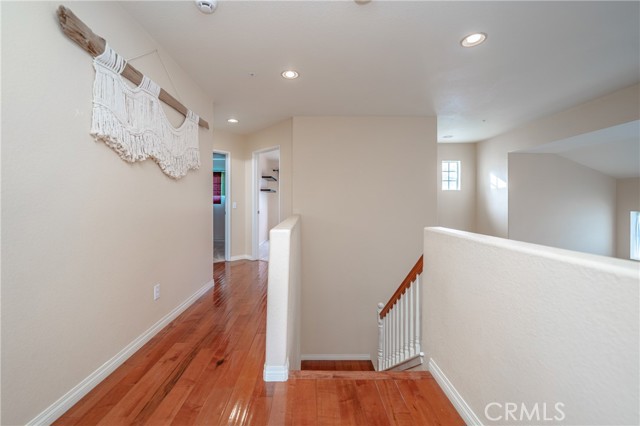 Detail Gallery Image 19 of 39 For 701 Caliente Way, Oxnard,  CA 93036 - 4 Beds | 2/1 Baths