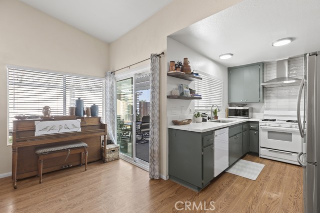 Detail Gallery Image 10 of 41 For 16251 Malaga St, Fontana,  CA 92336 - 2 Beds | 1 Baths