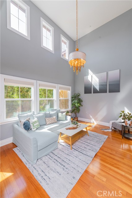 144 Coral Rose, Irvine CA: https://media.crmls.org/medias/a6bf181e-8f3a-4794-882f-ed639325e72d.jpg