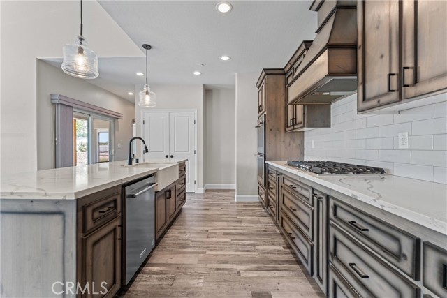 21813 Valley Vista Drive, Tehachapi CA: https://media.crmls.org/medias/a6bf97cc-5dea-4f9e-85e8-a5b661c50bc9.jpg
