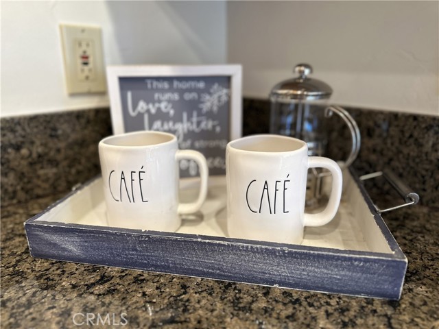 379 Fawntrail Place, Big Bear Lake CA: https://media.crmls.org/medias/a6bfdb96-c953-4ace-a581-f4895f8d64ba.jpg