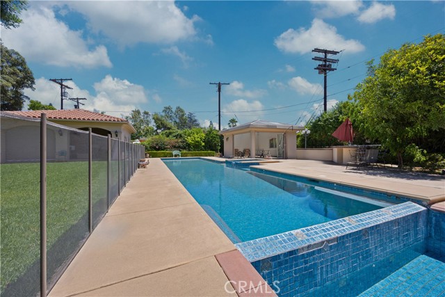 Detail Gallery Image 52 of 69 For 2280 S Oak Knoll Ave, San Marino,  CA 91108 - 5 Beds | 7 Baths