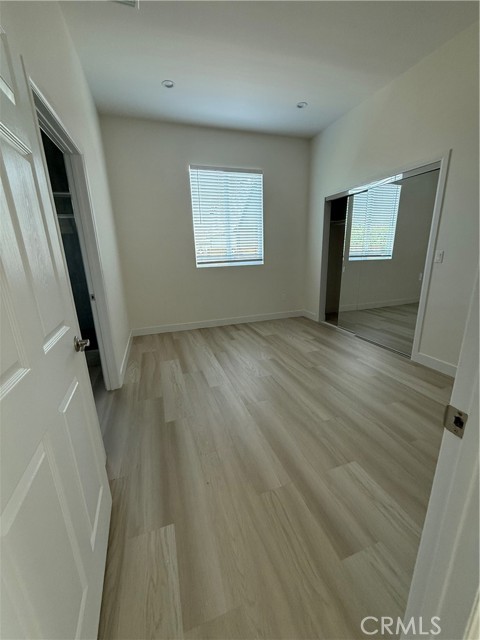 7246 N.Fair Avenue, Sun Valley CA: https://media.crmls.org/medias/a6c1ca14-251a-411f-954c-409a67fcb6ad.jpg