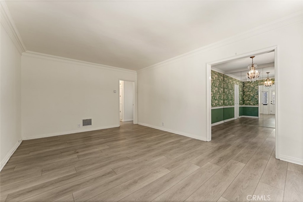 MLS #NP26156496 image #30