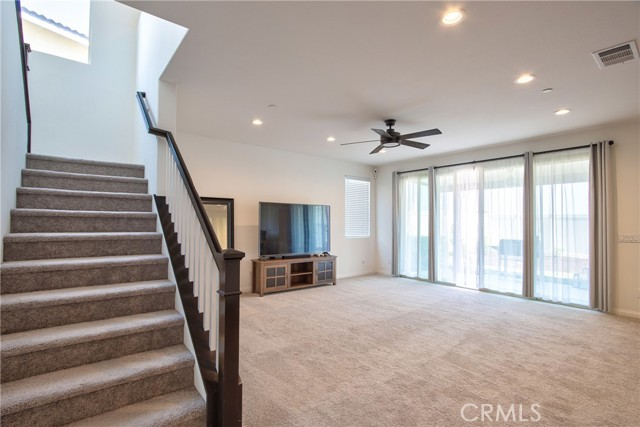 Detail Gallery Image 8 of 65 For 33022 Clairette Ct, Winchester,  CA 92596 - 6 Beds | 5 Baths