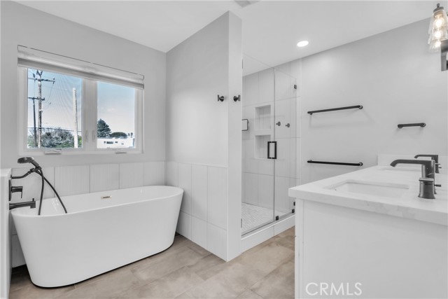 Detail Gallery Image 22 of 32 For 12812 Short, Los Angeles,  CA 90066 - 5 Beds | 3 Baths