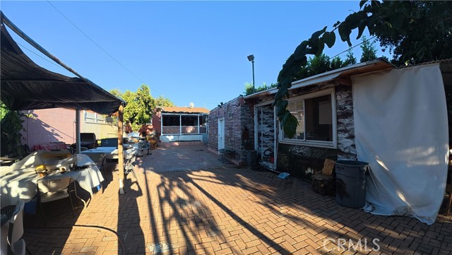 Detail Gallery Image 24 of 31 For 1339 Highland Ave, Glendale,  CA 91202 - 3 Beds | 2 Baths