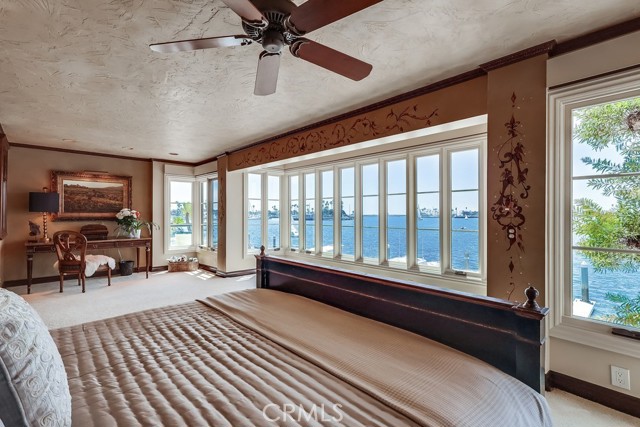 6048 Lido Lane, Long Beach CA: https://media.crmls.org/medias/a6c4e6ed-eb54-4175-940d-46405bd2a145.jpg