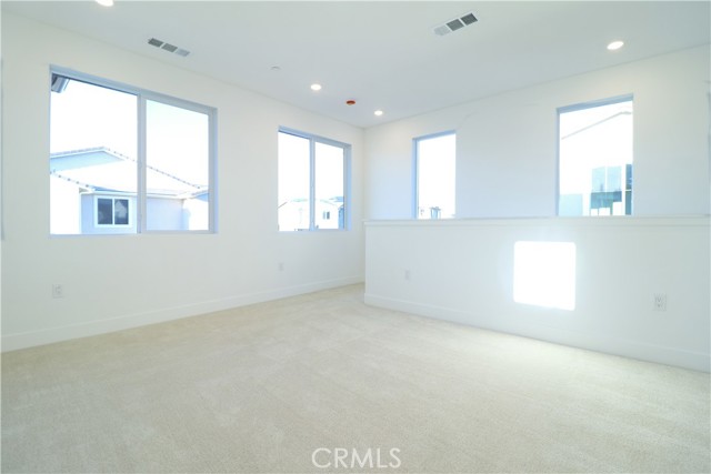 Detail Gallery Image 27 of 29 For 647 Gadwall, Irvine,  CA 92618 - 5 Beds | 4 Baths