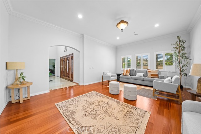 Image 5 of 23 For 1621 Bryan