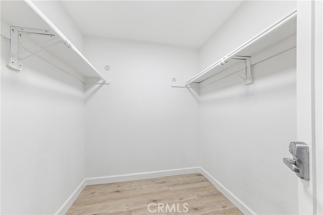 Detail Gallery Image 18 of 38 For 15215 Magnolia Bld, Sherman Oaks,  CA 91403 - 2 Beds | 2 Baths