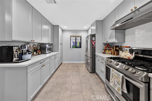 56 Glenflow Court photo 12