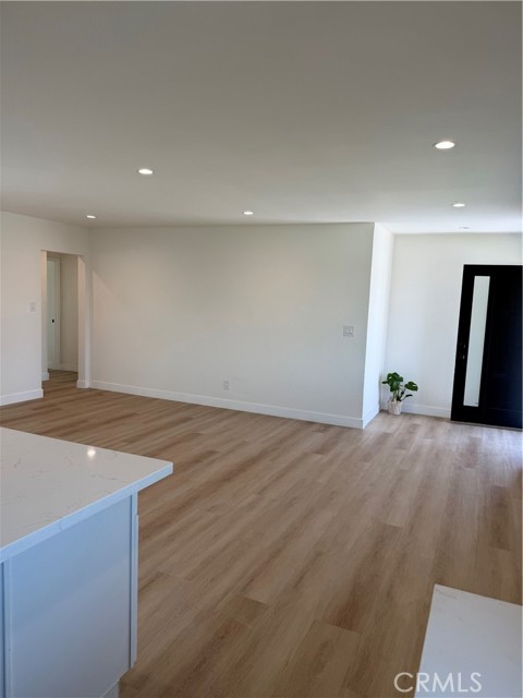 Detail Gallery Image 9 of 23 For 14102 S Parmelee, Compton,  CA 90222 - 3 Beds | 1 Baths