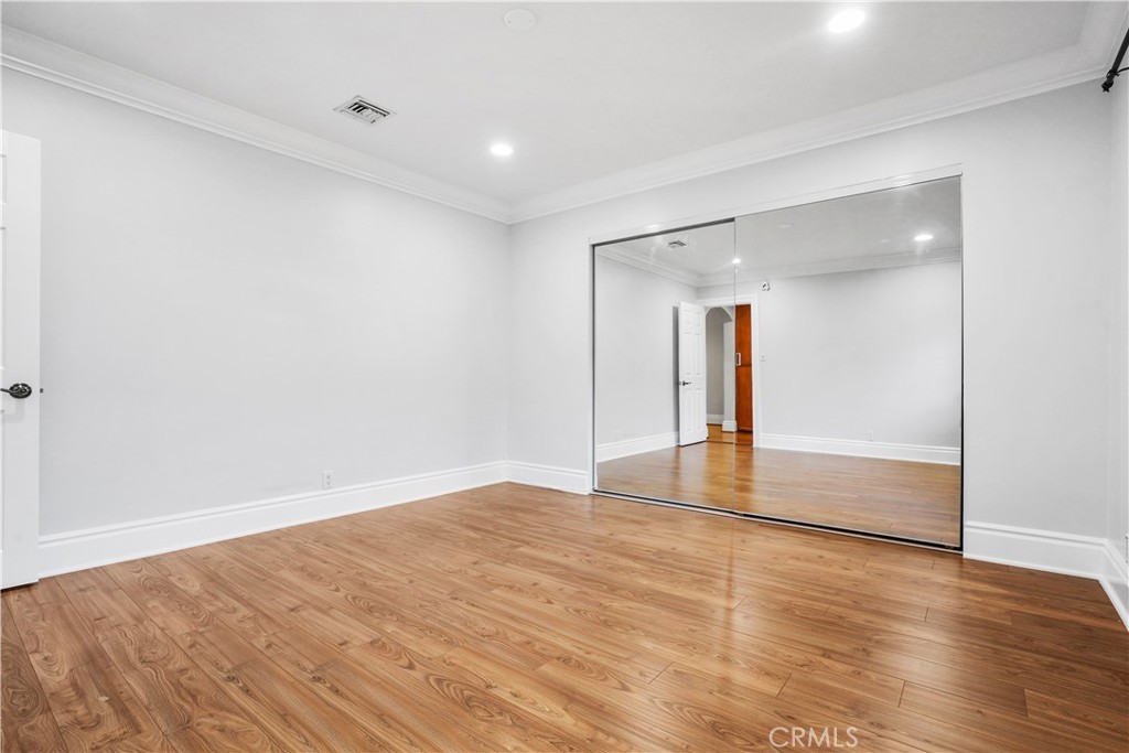 MLS #SR25253275 image #11