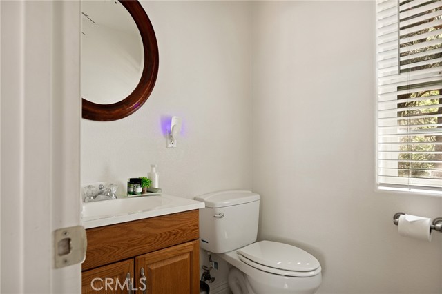 32784 Richmond Drive, Running Springs CA: https://media.crmls.org/medias/a6c71201-2f18-4c4f-9fe2-324bc3c03029.jpg