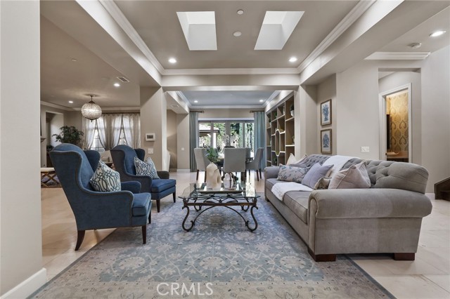 Detail Gallery Image 6 of 56 For 148 Sunset Cove, Irvine,  CA 92602 - 6 Beds | 6/1 Baths