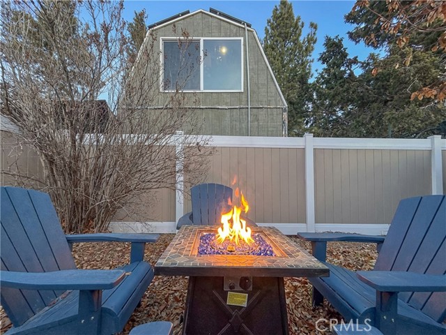 Detail Gallery Image 40 of 44 For 1037 Sequoia, Big Bear City,  CA 92314 - 3 Beds | 2 Baths