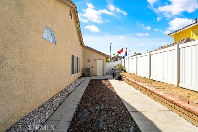 Detail Gallery Image 24 of 26 For 24926 Regis Ct, Murrieta,  CA 92562 - 4 Beds | 2 Baths