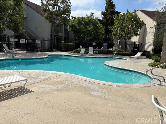 10591 Lakeside S Drive, Garden Grove CA: https://media.crmls.org/medias/a6c8edbb-f719-48ca-adc6-8e88bc2bbd72.jpg