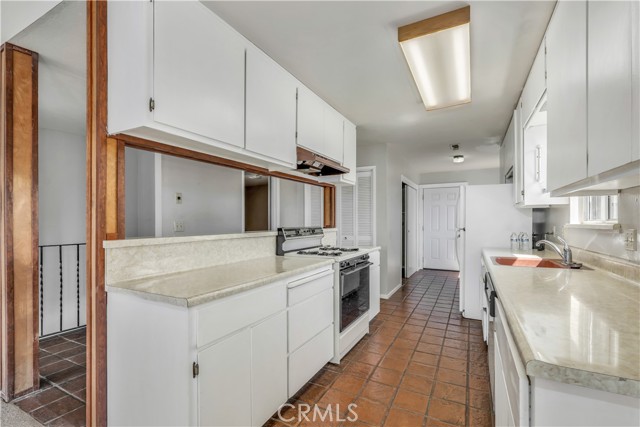 Detail Gallery Image 19 of 58 For 9085 Leila Dr, Glenhaven,  CA 95443 - 3 Beds | 2 Baths