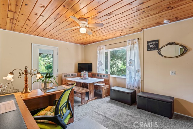 328 Wylerhorn Drive, Crestline CA: https://media.crmls.org/medias/a6c9f81d-d8a2-464e-9b1b-668183745015.jpg