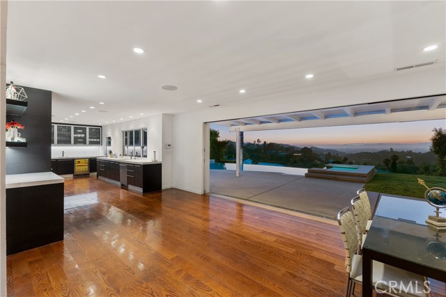 Detail Gallery Image 10 of 59 For 3109 Dona Susana Dr, Studio City,  CA 91604 - 4 Beds | 2 Baths