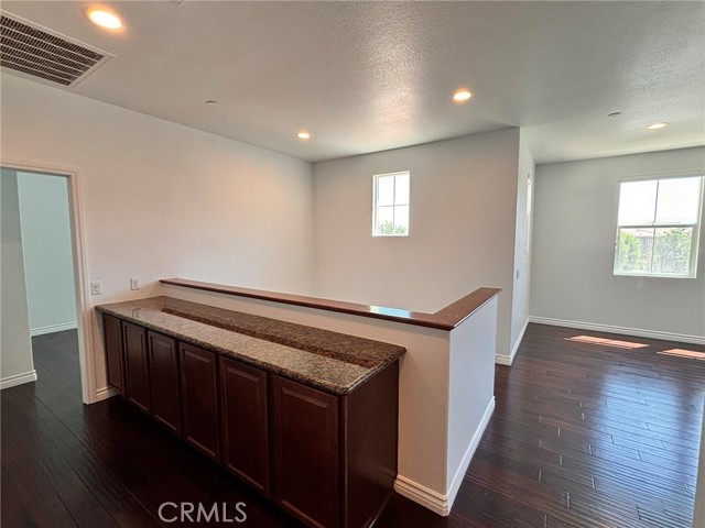 Detail Gallery Image 11 of 25 For 28577 Las Canastas Dr, Valencia,  CA 91354 - 4 Beds | 3 Baths