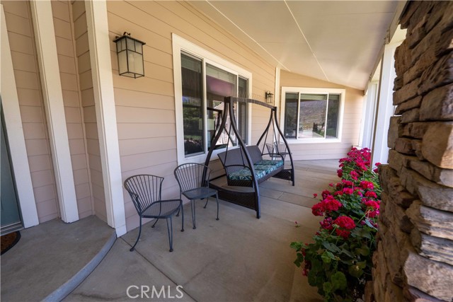 22475 Quail Call Drive, Moreno Valley CA: https://media.crmls.org/medias/a6cbed4f-3529-4e34-8ef0-b886f9d071af.jpg