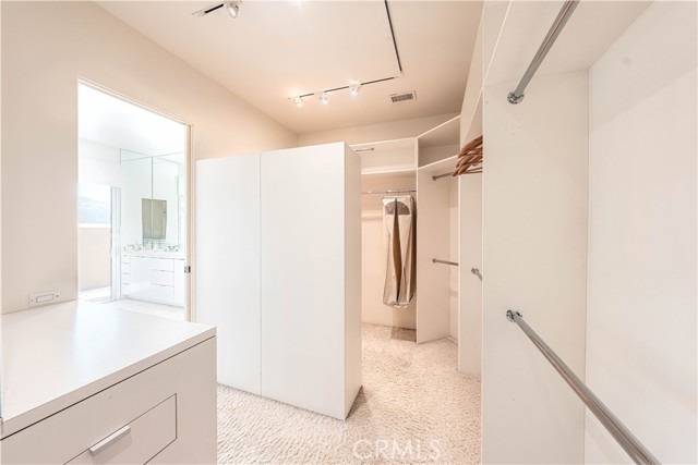 10272 Overhill Drive, North Tustin CA: https://media.crmls.org/medias/a6cc0e7b-5942-4bea-9b1b-e85b0a8c4d06.jpg