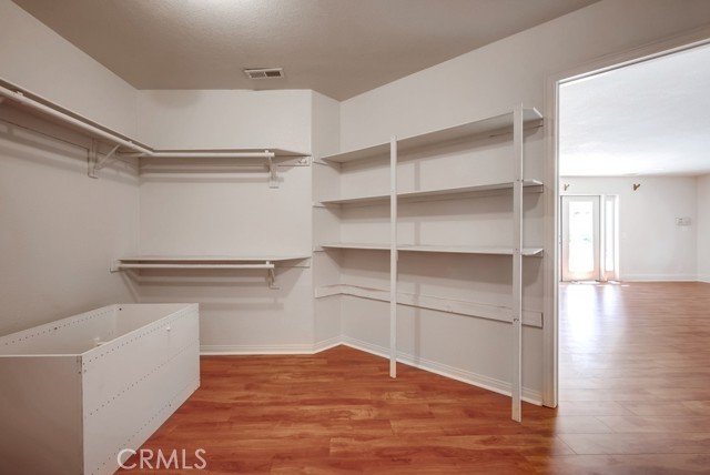 Detail Gallery Image 42 of 73 For 39555 Avenida Bonita, Murrieta,  CA 92562 - 5 Beds | 4 Baths