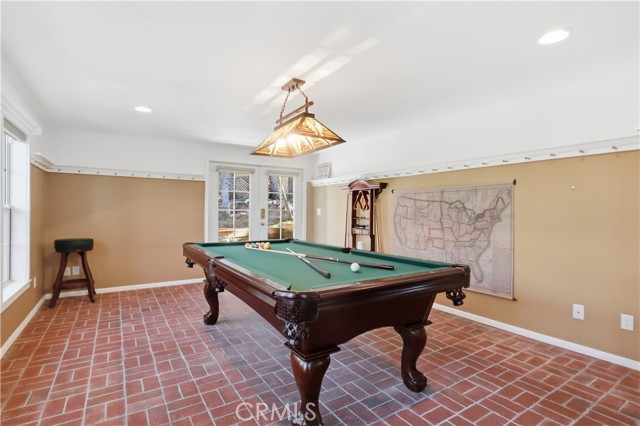 Detail Gallery Image 26 of 72 For 174 Golf Course Rd, Lake Arrowhead,  CA 92352 - 4 Beds | 3/1 Baths