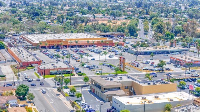 12122 Goldendale Drive, La Mirada CA: https://media.crmls.org/medias/a6cf1815-b024-4bb4-9781-7745789973ed.jpg
