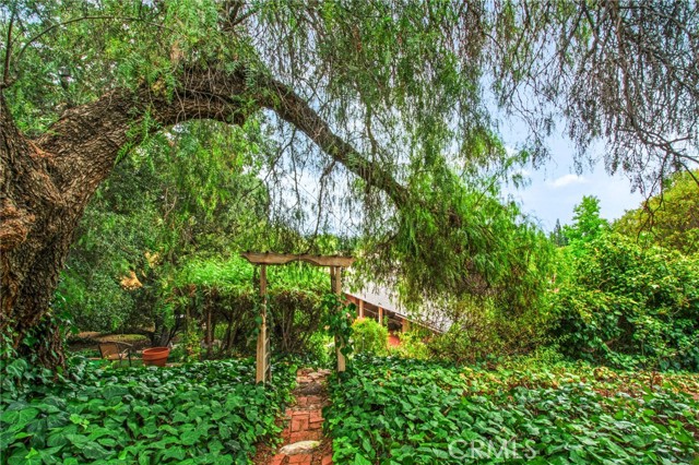 Image 50 of 62 For 2314 Country Club Vista Street