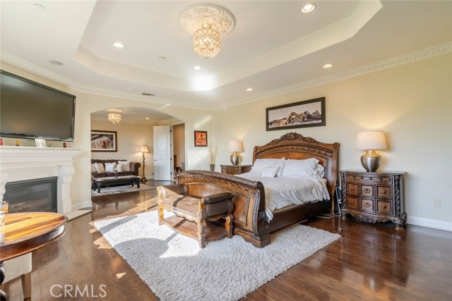 Detail Gallery Image 36 of 72 For 10817 W Stallion Ranch Rd, Sunland,  CA 91040 - 5 Beds | 6 Baths