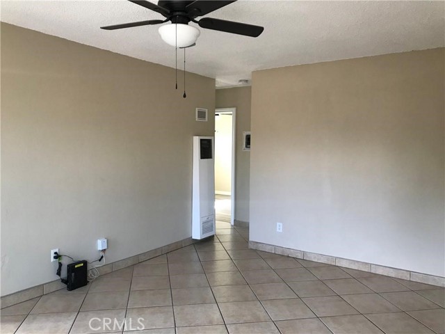 Detail Gallery Image 10 of 10 For 3411 1/2 Chadwick Dr, Los Angeles,  CA 90032 - 2 Beds | 1 Baths