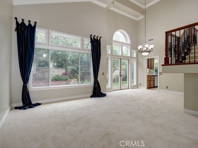 Detail Gallery Image 6 of 16 For 10655 Bruns Dr, Tustin,  CA 92782 - 3 Beds | 2/1 Baths