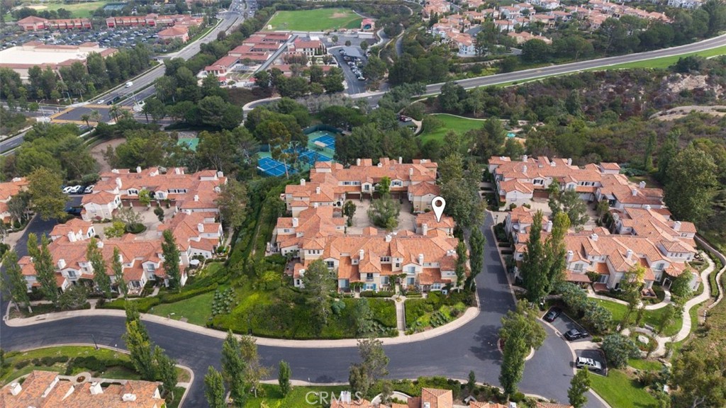 MLS #OC25193732 image #38