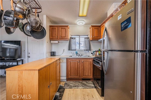 Detail Gallery Image 12 of 29 For 15980 Grand Ave #T11,  Lake Elsinore,  CA 92530 - 1 Beds | 1 Baths