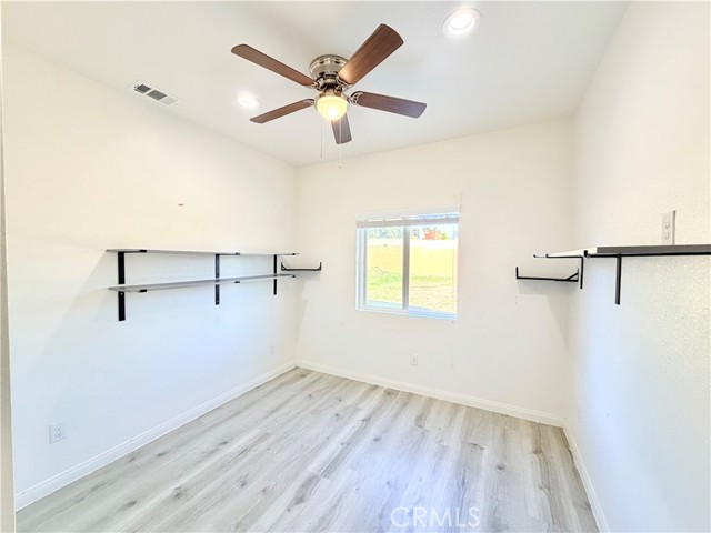 Detail Gallery Image 15 of 17 For 4847 Hedrick Ave, Riverside,  CA 92505 - 4 Beds | 2 Baths