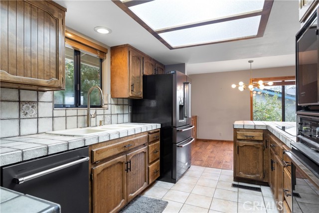 Detail Gallery Image 12 of 75 For 6367 Woodman, Oroville,  CA 95966 - 3 Beds | 2/1 Baths