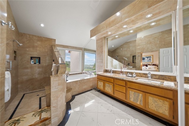 Detail Gallery Image 40 of 61 For 27 Mirador, Irvine,  CA 92612 - 3 Beds | 2/1 Baths