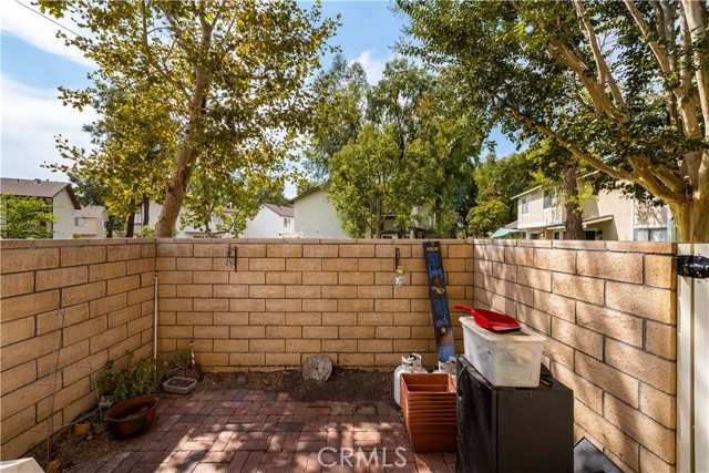 Detail Gallery Image 20 of 36 For 5497 E Willow Woods Ln #C,  Anaheim,  CA 92807 - 3 Beds | 1/1 Baths