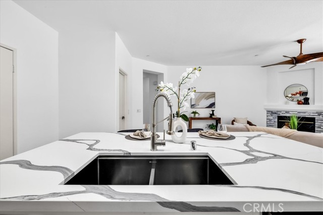 Detail Gallery Image 11 of 47 For 3773 Mission Peak, Palm Springs,  CA 92262 - 2 Beds | 2 Baths
