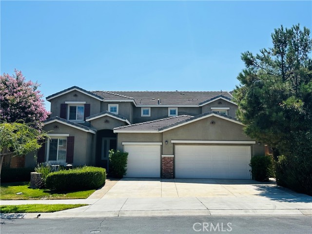 Detail Gallery Image 1 of 27 For 7497 Sanctuary Dr, Corona,  CA 92883 - 5 Beds | 3/1 Baths