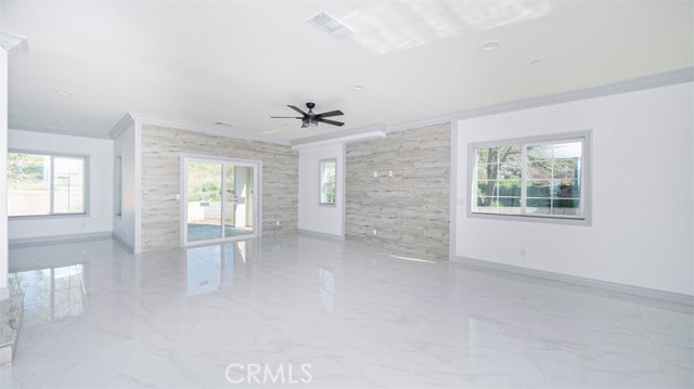 Detail Gallery Image 16 of 57 For 3994 La Hacienda Dr, San Bernardino,  CA 92404 - 4 Beds | 4/1 Baths