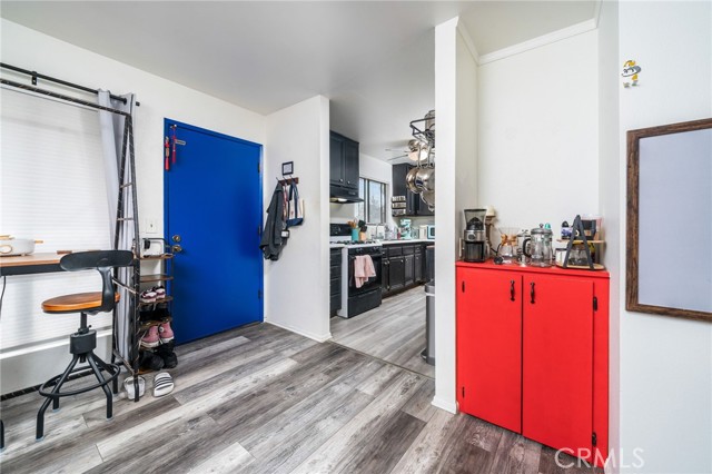 Detail Gallery Image 3 of 18 For 5036 Echo #309,  Los Angeles,  CA 90042 - 2 Beds | 1 Baths