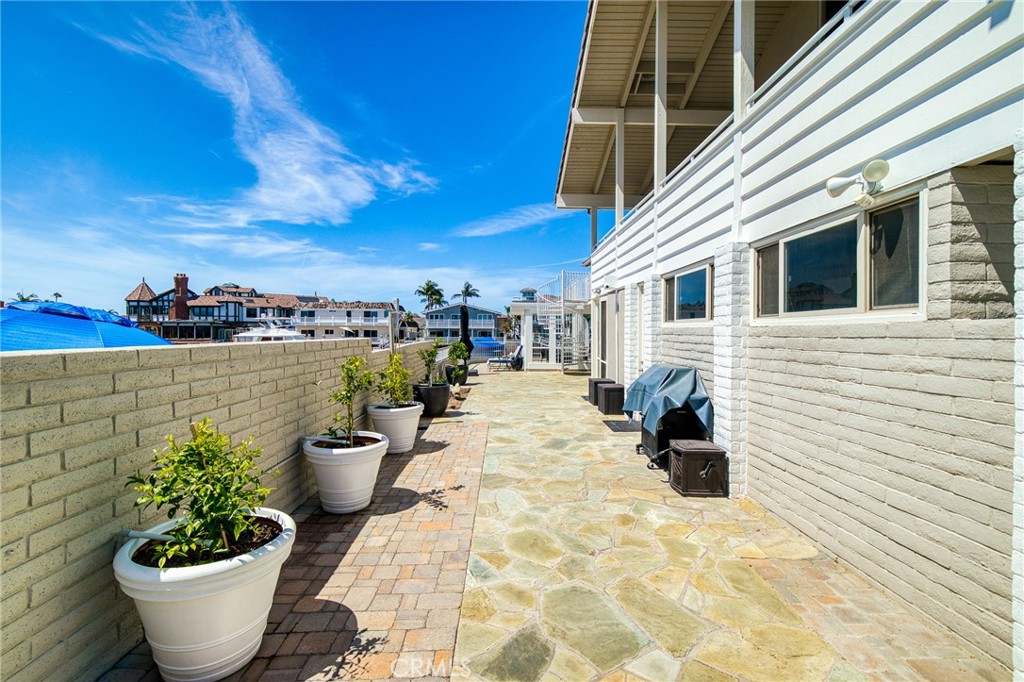 MLS #OC26164685 image #1