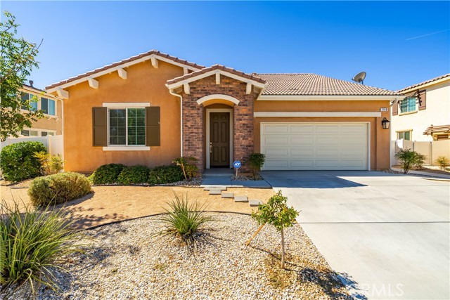 4 Bed Home for Sale in Palmdale, California